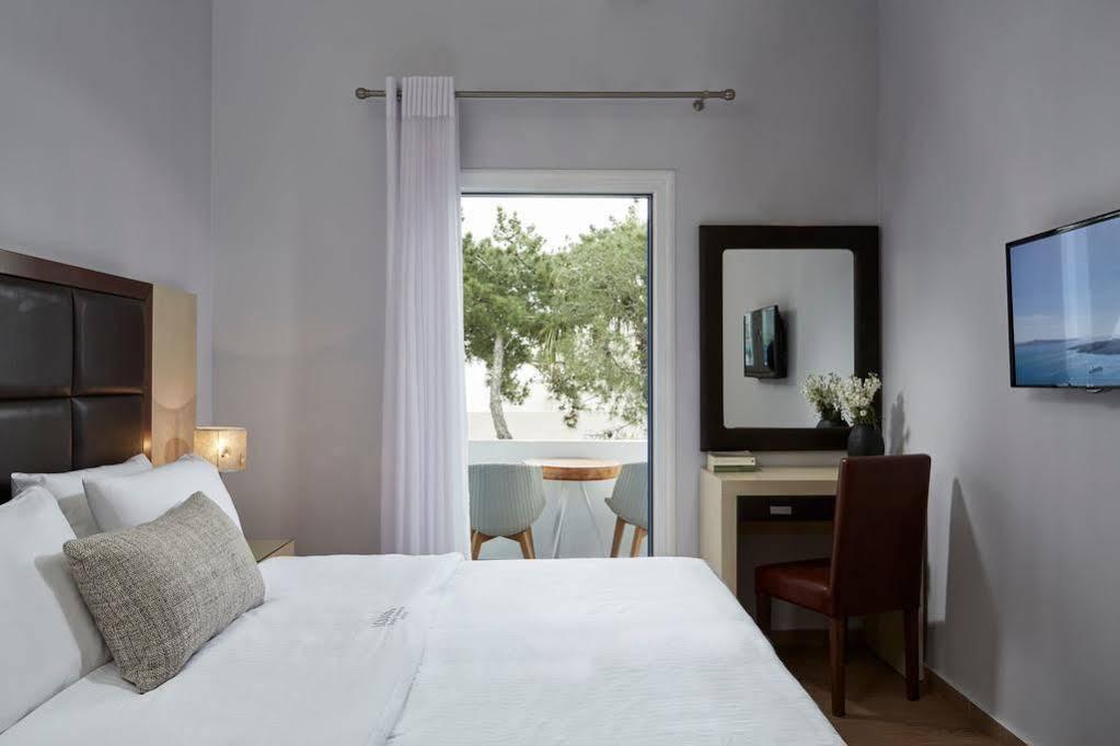 Loizos Stylish Residences Fira  Esterno foto
